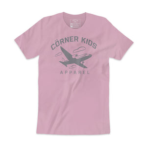 Pink crew neck t-shirt  With Airpane logo 